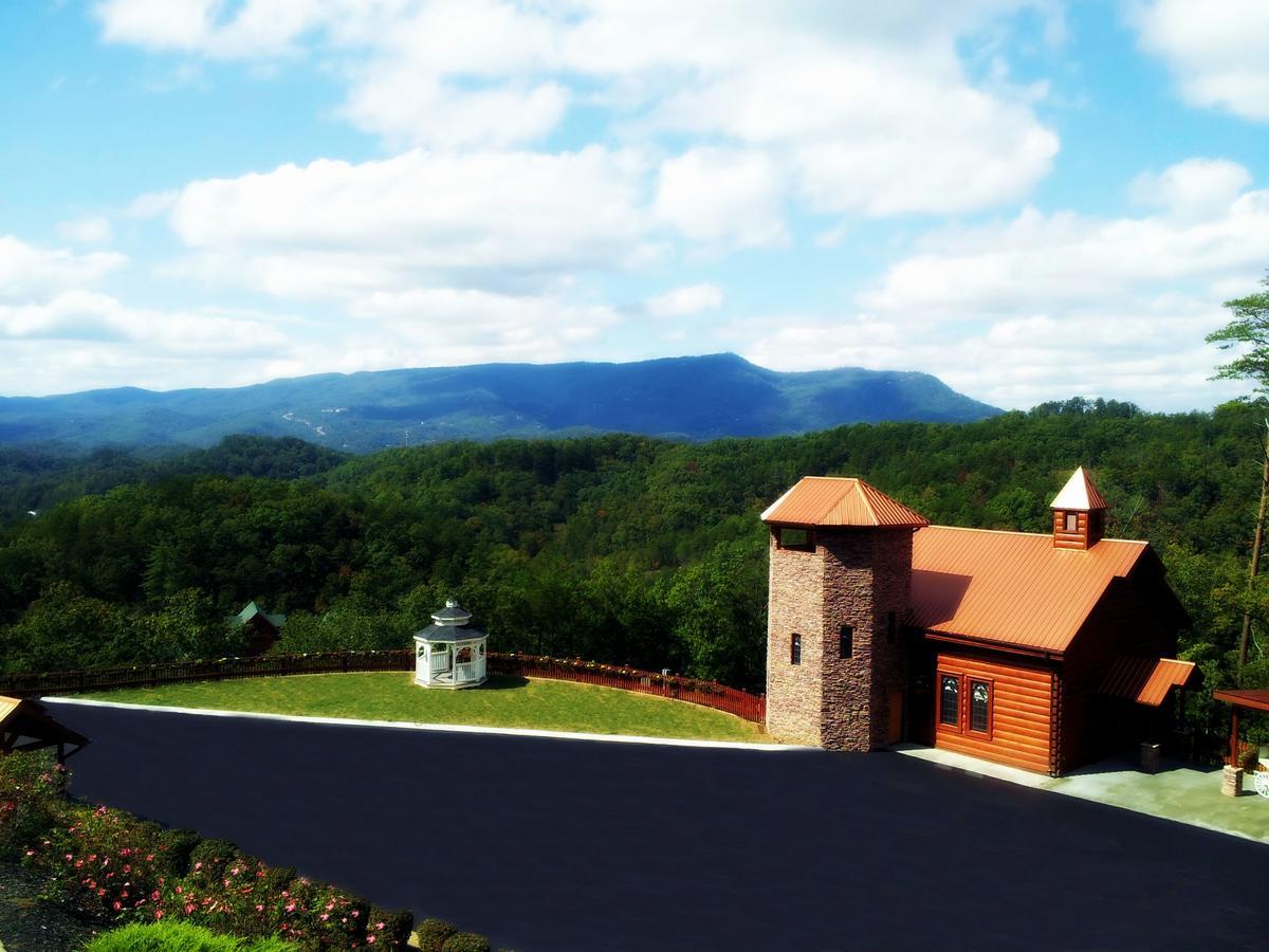 Emerald Woods Pigeon Forge Exterior photo